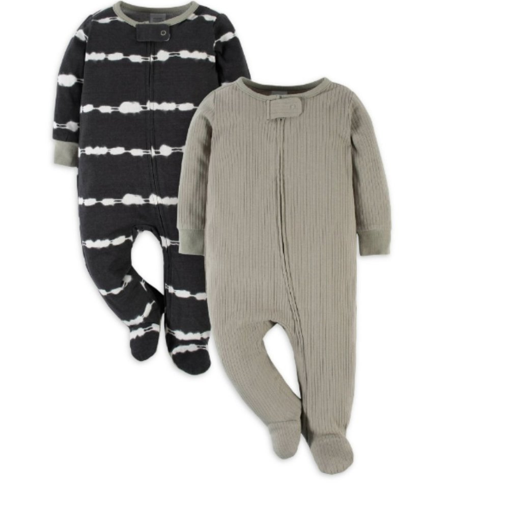 Modern Moments by Gerber Baby  Unisex Sleep 'n Play Footed Pajamas
